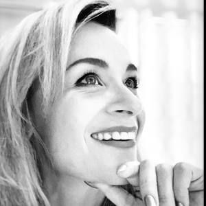 Meet your Posher, Eva